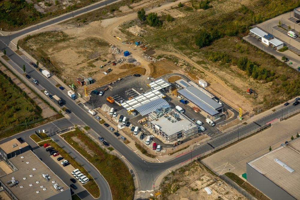 Aerial photograph Gelsenkirchen - Construction site for the new building einer Tankstelle of Westfalen AG in the district Gelsenkirchen-Mitte in Gelsenkirchen in the state North Rhine-Westphalia, Germany