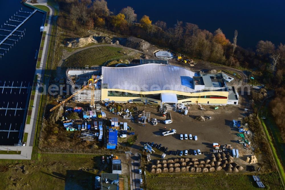 Aerial image Werder (Havel) - Construction for the new building of the spa and swimming pool at the swimming pool of Recreation Havel-Therme Zum Grossen Zernsee in Werder (Havel) in the state Brandenburg, Germany