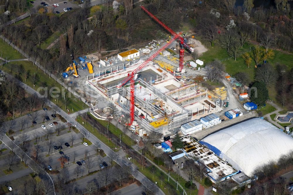 Darmstadt from above - Construction for the new building of the spa and swimming pool at the swimming pool of Recreation Nordbad on Alsfelder Strasse in Darmstadt in the state Hesse, Germany