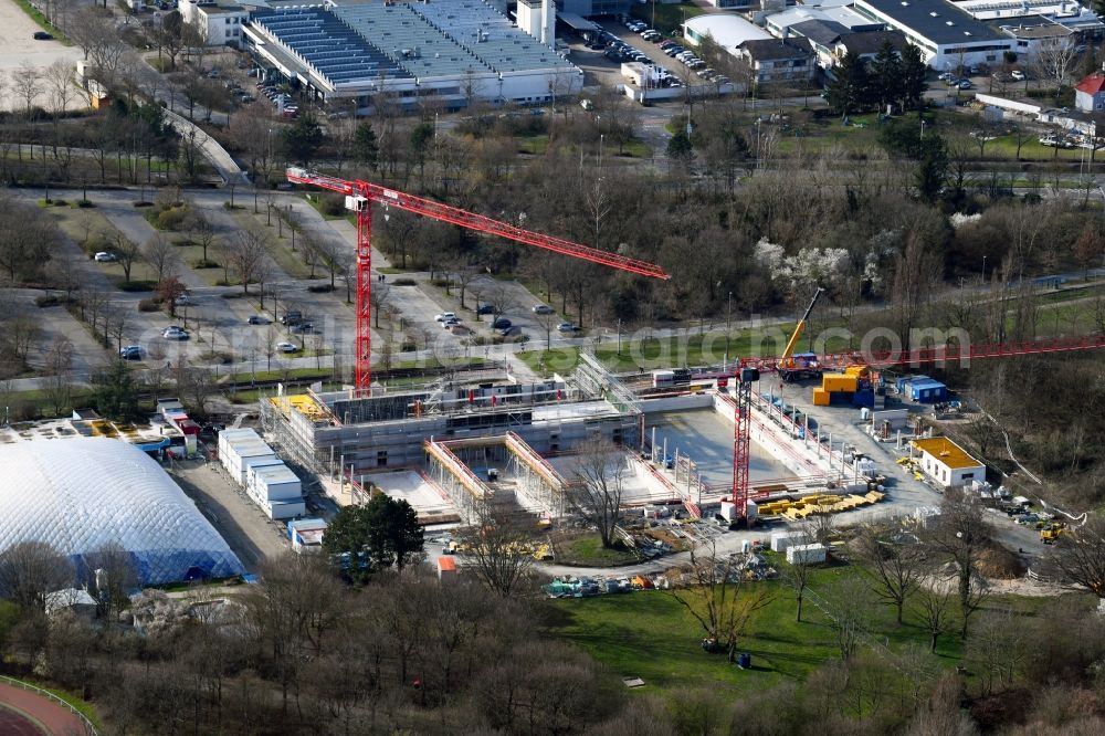 Aerial photograph Darmstadt - Construction for the new building of the spa and swimming pool at the swimming pool of Recreation Nordbad on Alsfelder Strasse in Darmstadt in the state Hesse, Germany