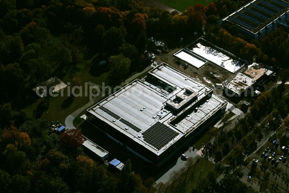Aerial image Darmstadt - Construction for the new building of the spa and swimming pool at the swimming pool of Recreation Nordbad on Alsfelder Strasse in Darmstadt in the state Hesse, Germany
