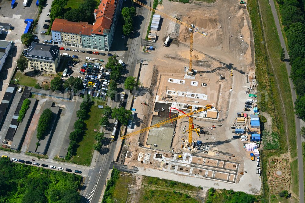 Dresden from above - Construction site for the new building complex of the education and training center Beruflichen Schulzentrums (BSZ) fuer Wirtschaft Franz Ludwig Gehe on street Freiberger Strasse in the district Suedvorstadt in Dresden in the state Saxony, Germany
