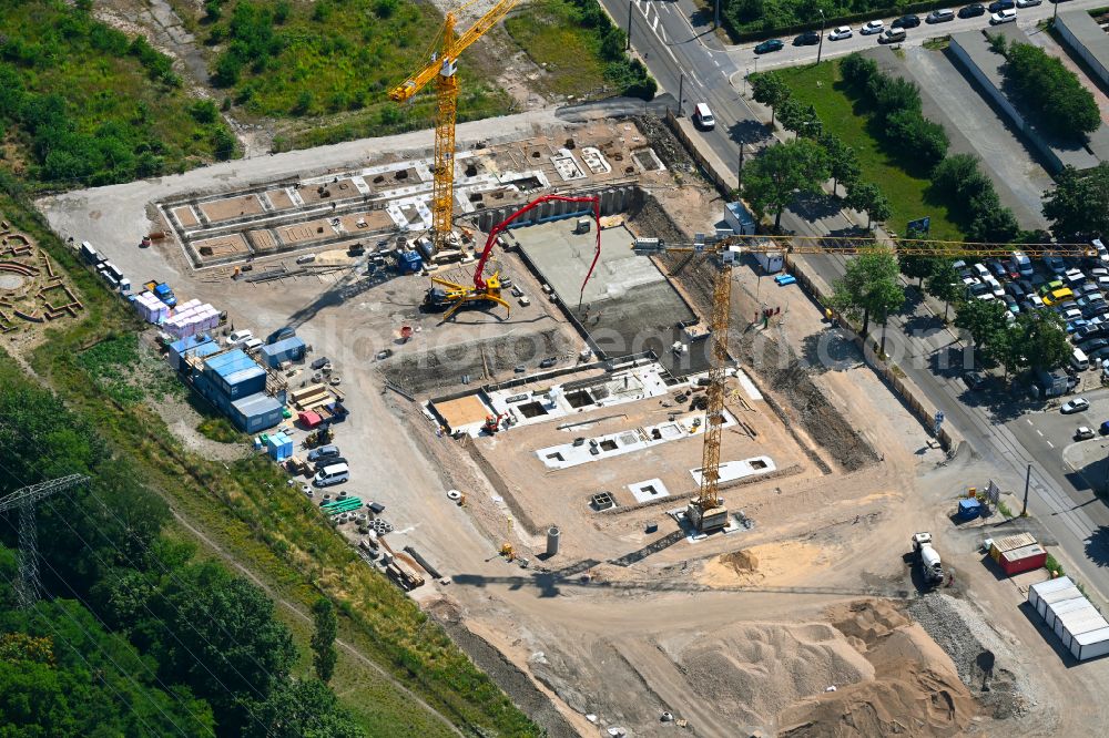 Dresden from the bird's eye view: Construction site for the new building complex of the education and training center Beruflichen Schulzentrums (BSZ) fuer Wirtschaft Franz Ludwig Gehe on street Freiberger Strasse in the district Suedvorstadt in Dresden in the state Saxony, Germany