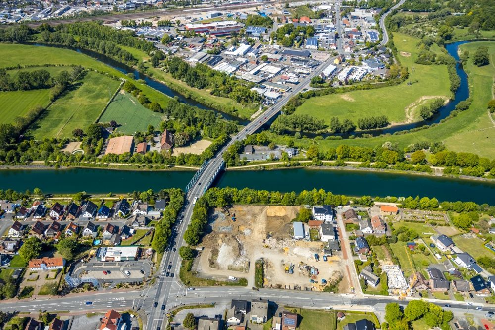 Aerial image Haltern am See - Construction site for the construction of a multi-family residential and business district Katharinen-Hoefe on Kapellenweg in Haltern am See in the state North Rhine-Westphalia, Germany