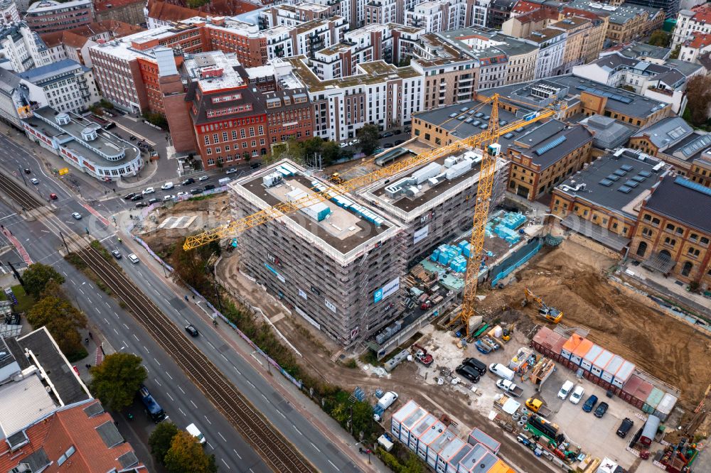 Aerial photograph Berlin - Construction site for the new residential and commercial building Boetzow Berlin on street Metzer Strasse - Prenzlauer Allee - Belforter Strasse in the district Prenzlauer Berg in Berlin, Germany