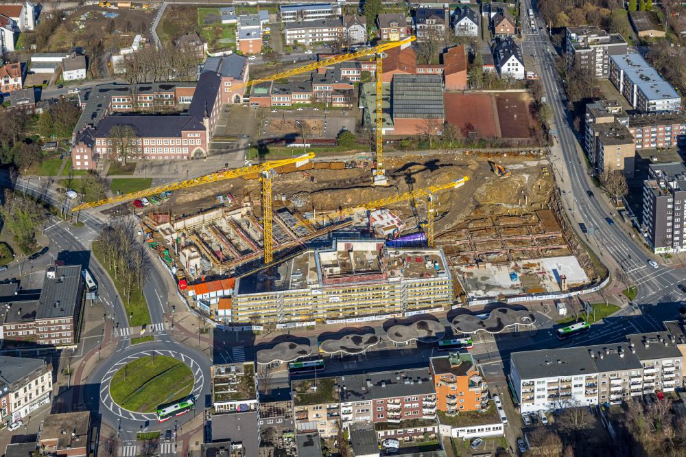 Herten from above - Construction site for the new residential and commercial building Hertener Hoefe on street Kaiserstrasse in Herten at Ruhrgebiet in the state North Rhine-Westphalia, Germany