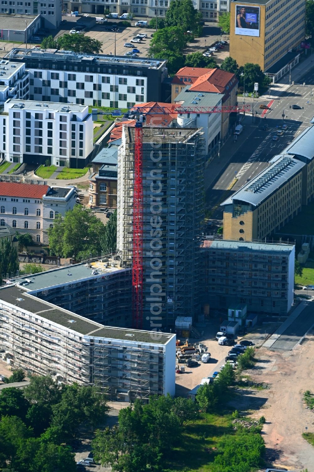 Magdeburg from above - Construction site for the new residential and commercial building LUISENCARRE on Virchowstrasse - Erzbergerstrasse in the district Zentrum in Magdeburg in the state Saxony-Anhalt, Germany