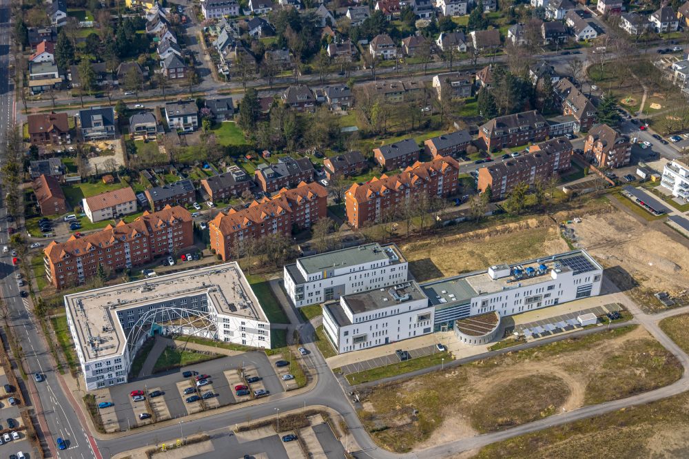 Hamm from the bird's eye view: Construction site for the new multi-family housing development Paracelsuspark on Marker Allee in Hamm in the state of North Rhine-Westphalia