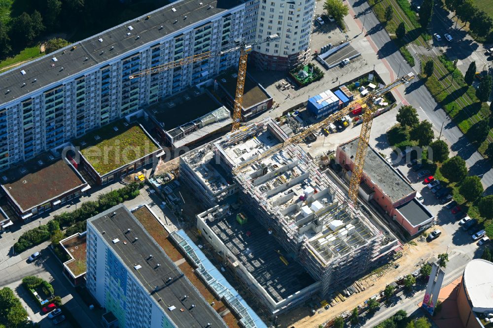 Aerial photograph Berlin - Construction site for the multi-family residential building on street Falkenberger Chaussee in the district Hohenschoenhausen in the district Hohenschoenhausen in Berlin, Germany
