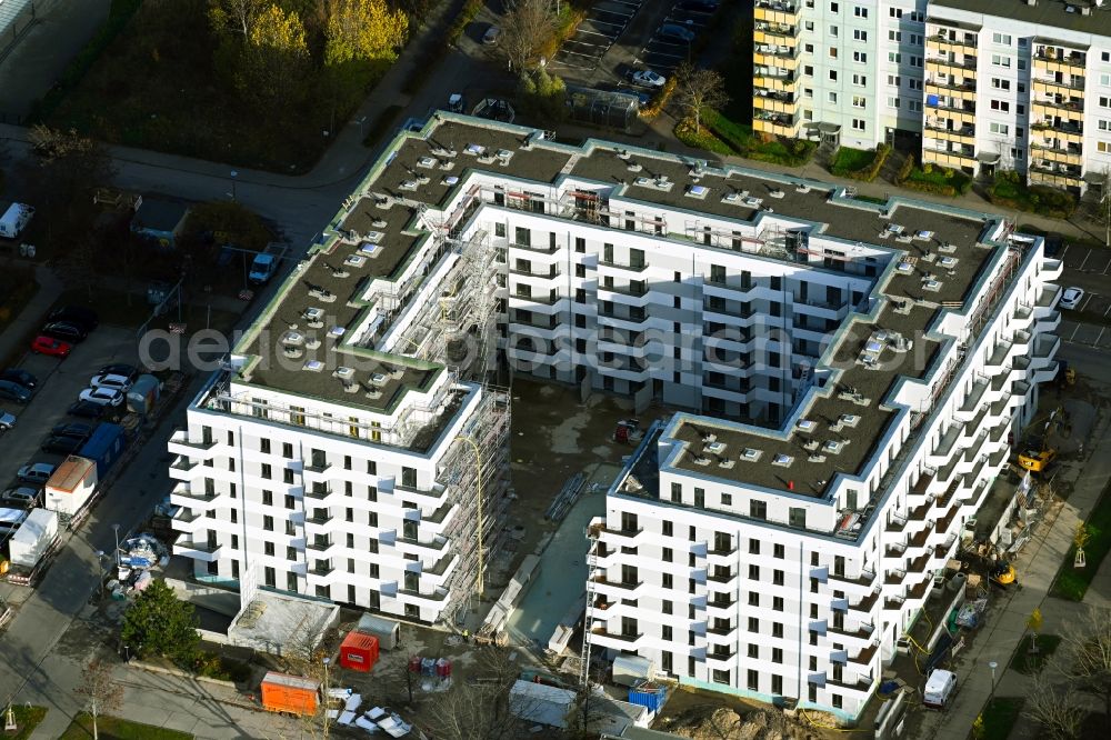 Aerial photograph Berlin - Construction site for the multi-family residential building V on Rosenbecker Strasse - Eichhorster Strasse in the district Marzahn in Berlin, Germany