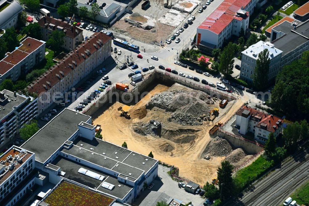 Aerial image München - Construction site for the multi-family residential building on Floessergasse - Steinerstrasse in the district Sendling in Munich in the state Bavaria, Germany