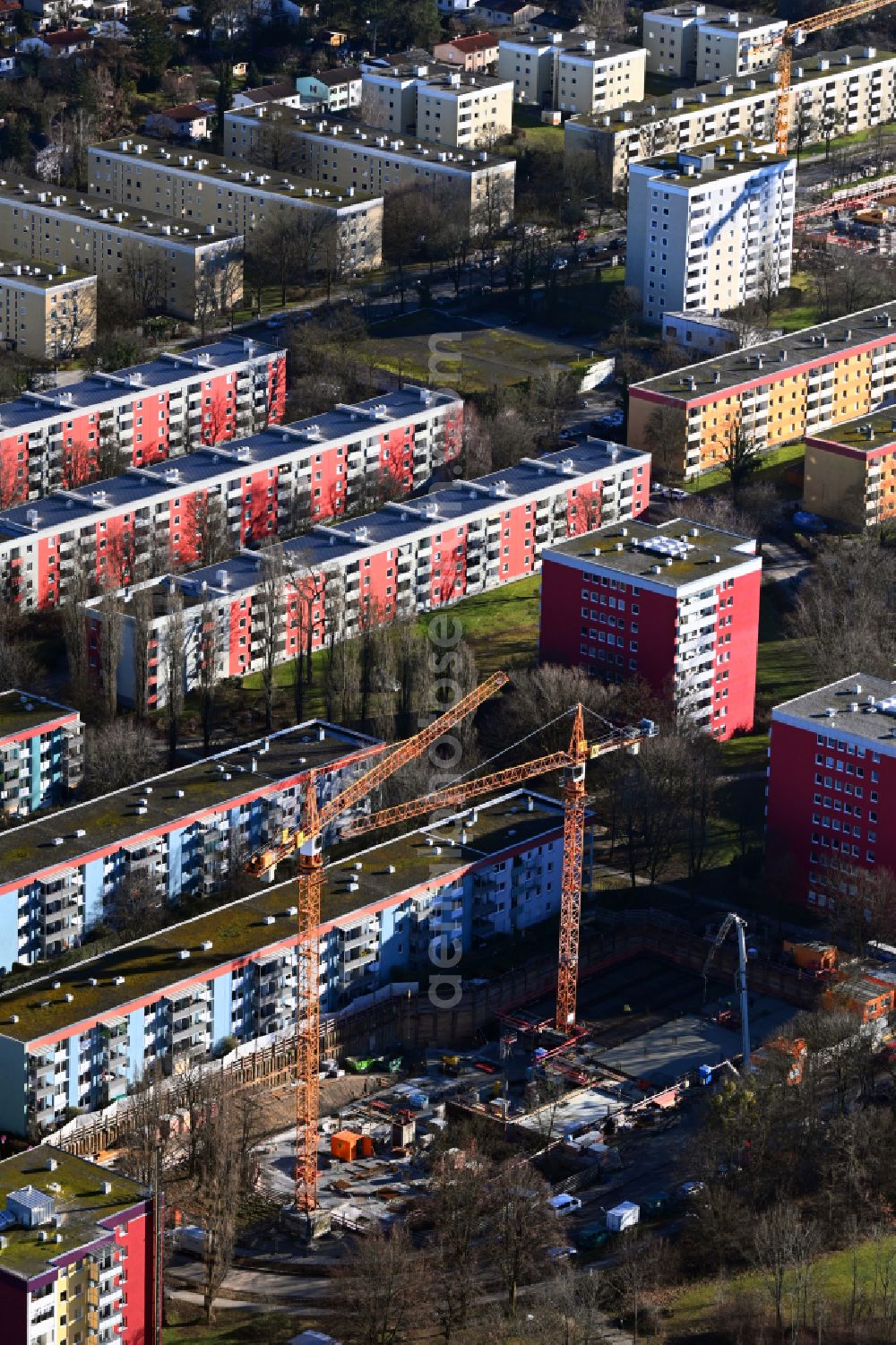 München from above - Construction site for the multi-family residential building in wood hybrid construction on street Kunreuthstrasse in the district Aubing in Munich in the state Bavaria, Germany