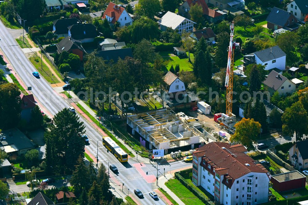 Berlin from the bird's eye view: Construction site for the multi-family residential building on Lindenstrasse in the district Kaulsdorf in Berlin, Germany