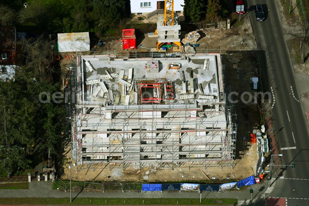 Aerial image Berlin - Construction site for the multi-family residential building on Lindenstrasse in the district Kaulsdorf in Berlin, Germany