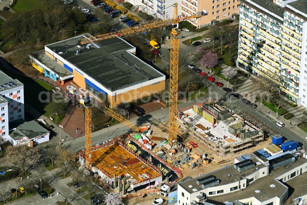 Berlin from above - Construction site for the multi-family residential building on Ludwigsluster Strasse on street Teterower Ring in the district Hellersdorf in Berlin, Germany