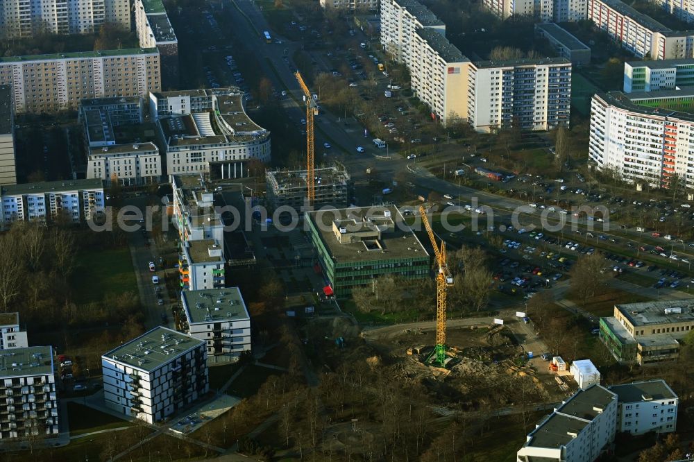 Aerial image Berlin - Construction site for the multi-family residential building Die Neuen Ringkolonnaden in the district Marzahn in Berlin, Germany