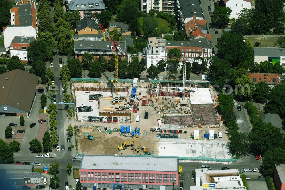 Aerial image Berlin - Construction site for the multi-family residential building on Areal Otto-Fronke-Strasse - Buechnerweg - Moissistrasse - Anna-Seghers-Strasse in the district Adlershof in Berlin, Germany