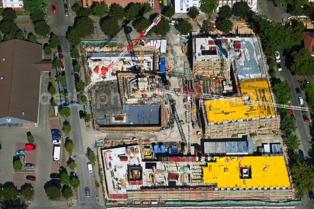 Aerial photograph Berlin - Construction site for the multi-family residential building on Areal Otto-Fronke-Strasse - Buechnerweg - Moissistrasse - Anna-Seghers-Strasse in the district Adlershof in Berlin, Germany