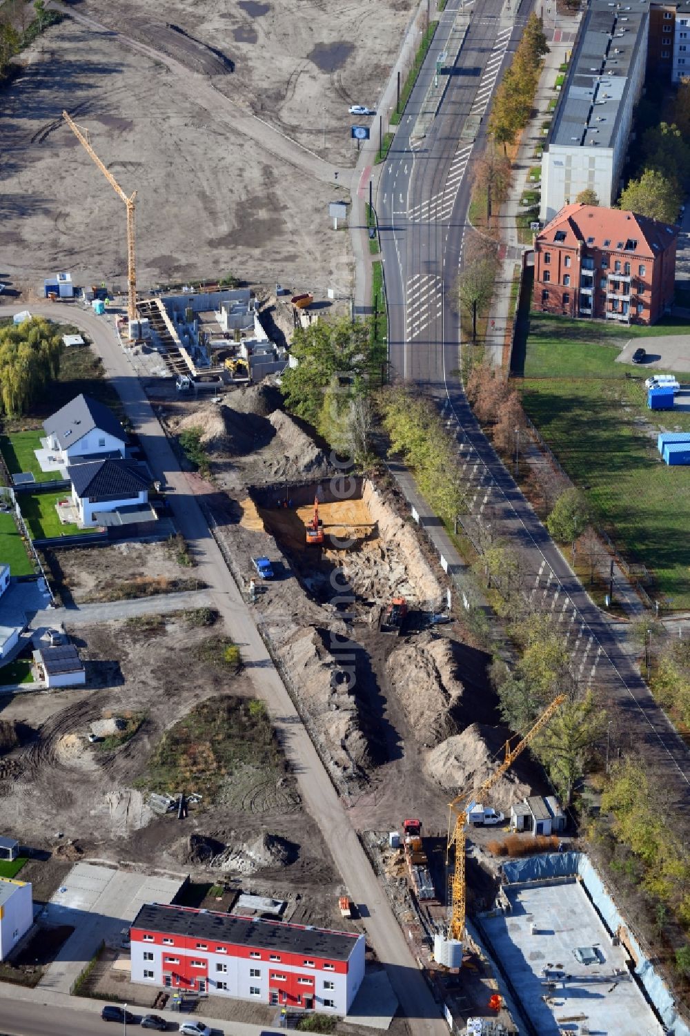 Aerial image Magdeburg - Construction site for the multi-family residential building on Brueckstrasse - Vor der Turmschanze in the district Brueckfeld in Magdeburg in the state Saxony-Anhalt, Germany