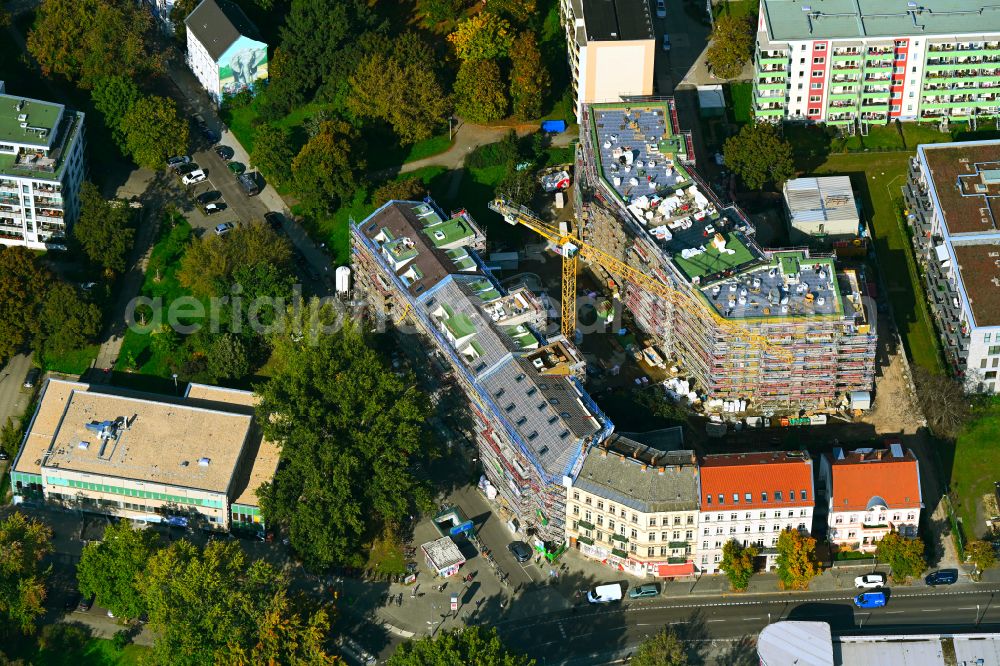Berlin from above - Construction site for the multi-family residential building on Einbecker Strasse in the district Friedrichsfelde in Berlin, Germany