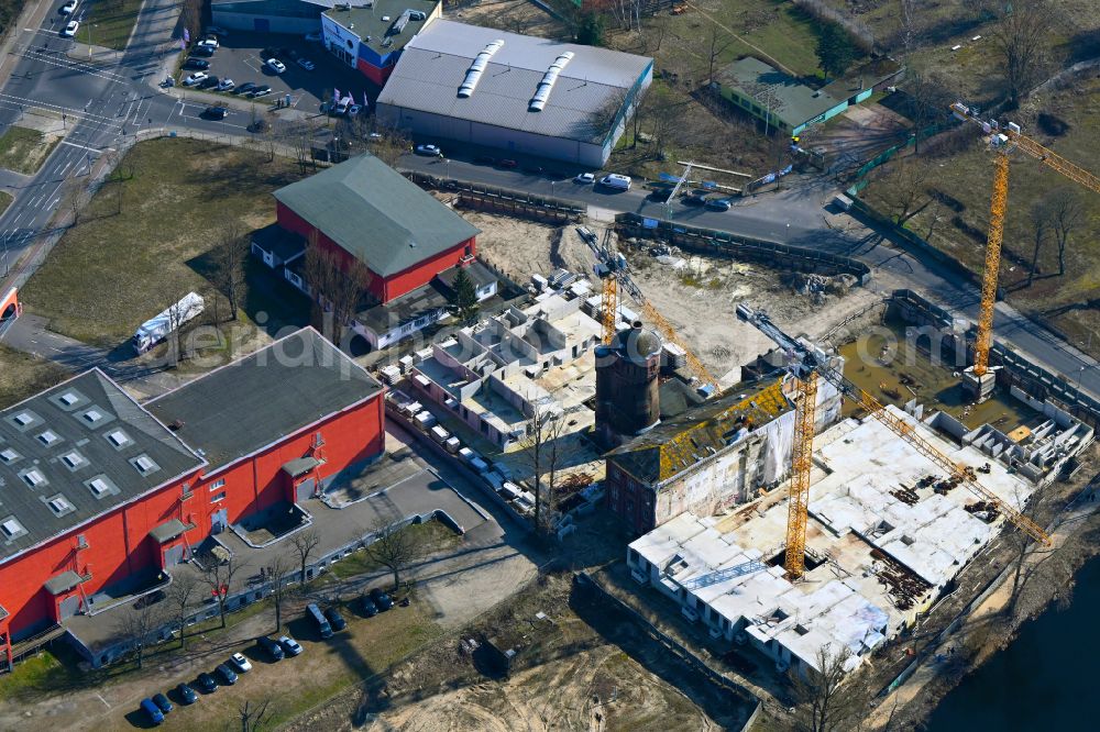 Aerial photograph Berlin - Construction site for the multi-family residential building on street Kleine Eiswerderstrasse in the district Haselhorst in Berlin, Germany