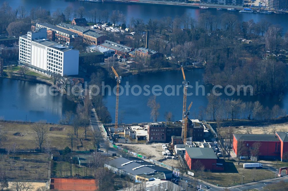 Aerial image Berlin - Construction site for the multi-family residential building on street Kleine Eiswerderstrasse in the district Haselhorst in Berlin, Germany