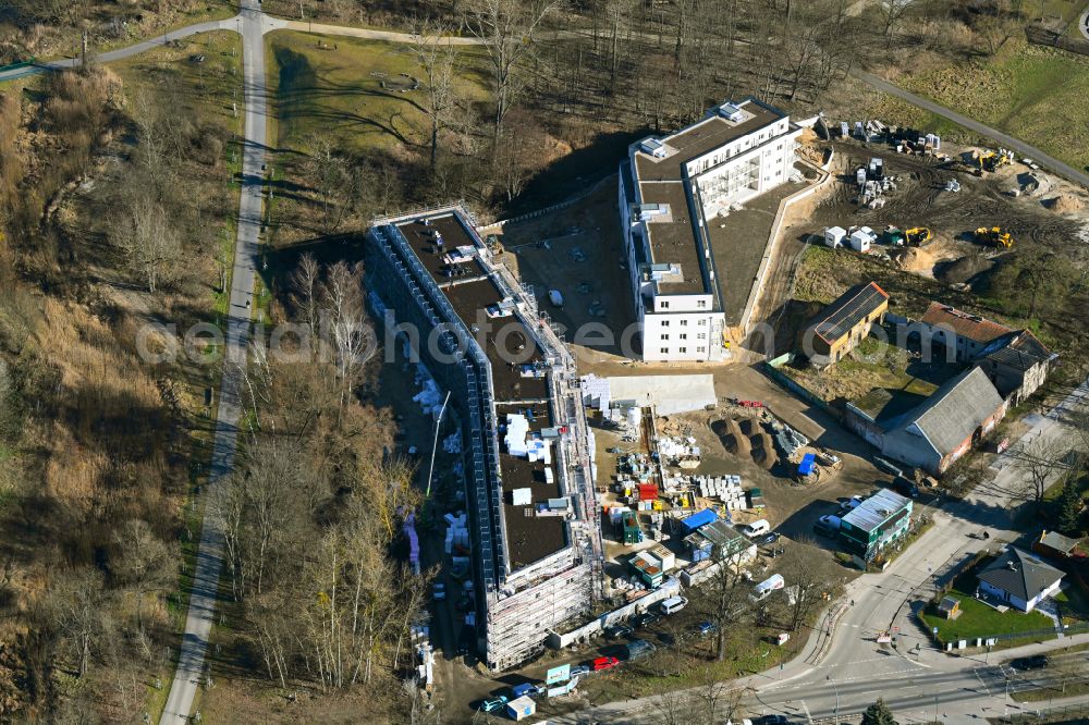 Aerial photograph Bernau - Construction site for the multi-family residential building of Projekts Panke Aue on Schoenfelder Weg in Bernau in the state Brandenburg, Germany