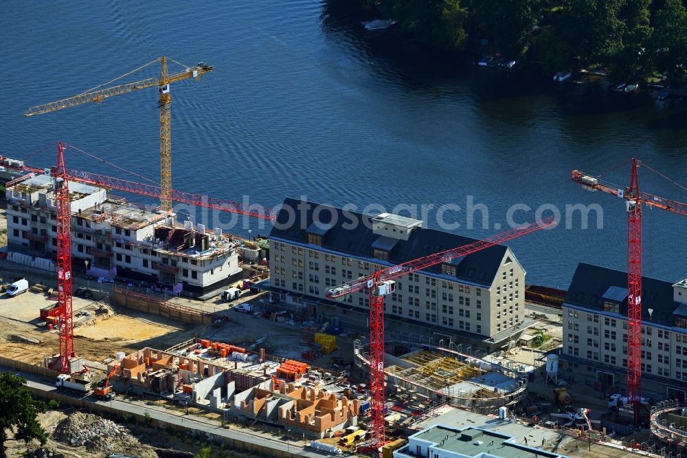Aerial photograph Berlin - Construction site for the multi-family residential building Speicher Ballett on Parkstrasse in the district Hakenfelde in Berlin, Germany