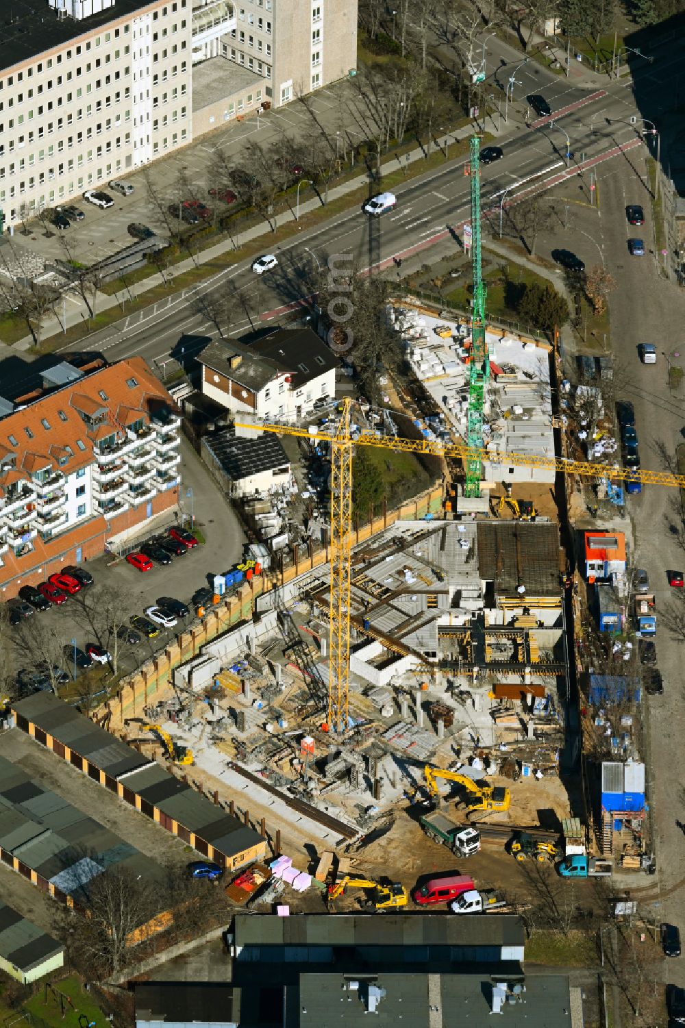 Teltow from above - Construction site for the multi-family residential building on street Elbestrasse in Teltow in the state Brandenburg, Germany