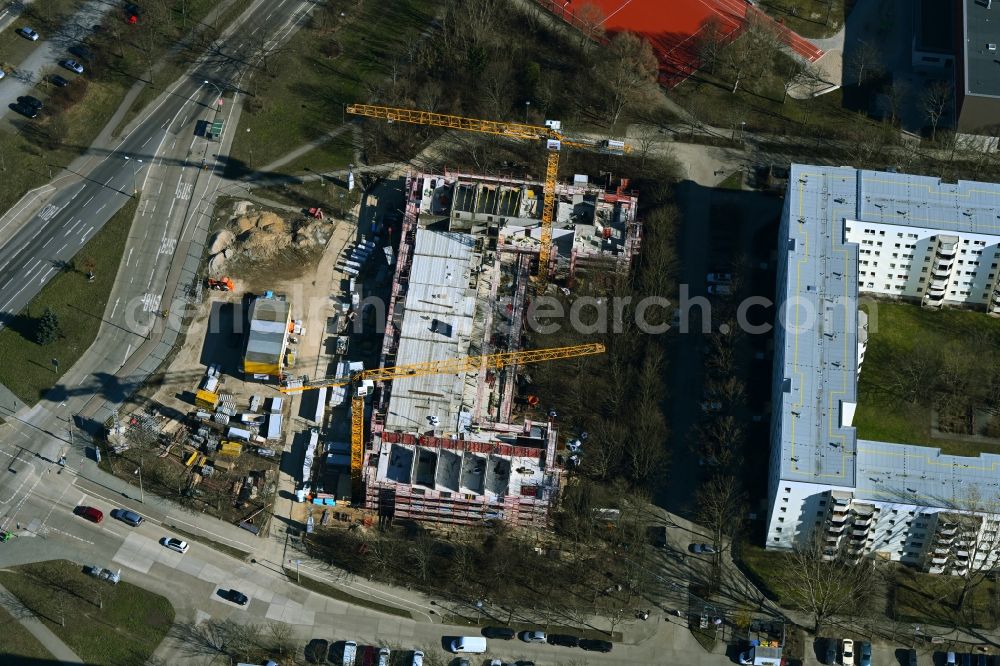 Aerial image Berlin - Construction site for the multi-family residential building on Welsestrasse - Biesenbrower Strasse in the district Hohenschoenhausen in Berlin, Germany