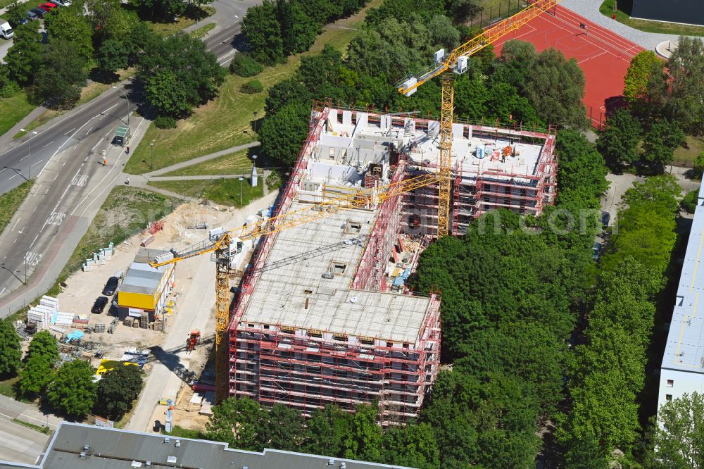 Aerial photograph Berlin - Construction site for the multi-family residential building on Welsestrasse - Biesenbrower Strasse in the district Hohenschoenhausen in Berlin, Germany