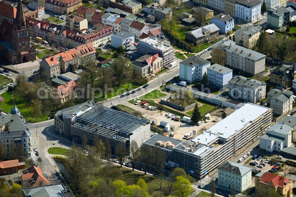 Eberswalde from the bird's eye view: Construction site for the new construction of a dorm residential care home - building for the physically handicapped Pfeilstrasse corner Gerichtstrasse in Eberswalde in the state Brandenburg, Germany