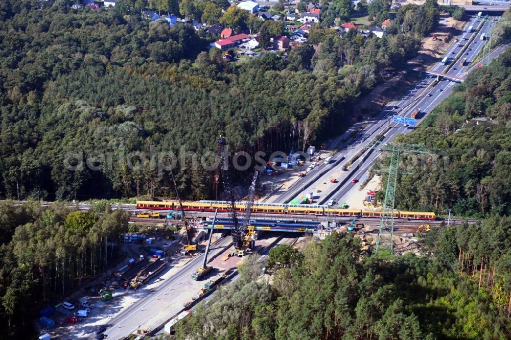 Birkenwerder from the bird's eye view: Construction site for the rehabilitation and repair of the motorway bridge construction on BAB A10 in Birkenwerder in the state Brandenburg, Germany