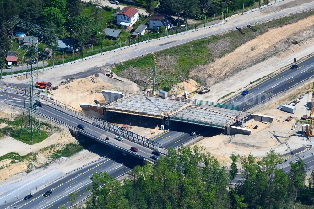 Aerial photograph Birkenwerder - Construction site for the rehabilitation and repair of the motorway bridge construction of B96 and BAB A10 in the district Borgsdorf in Birkenwerder in the state Brandenburg, Germany