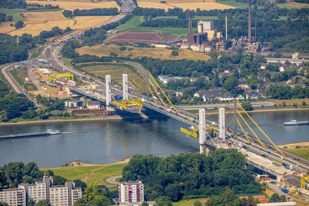 Aerial image Duisburg - Construction site for the rehabilitation and repair of the motorway bridge construction Rheinbruecke Duisburg-Neuenkamp in the district Kasslerfeld in Duisburg at Ruhrgebiet in the state North Rhine-Westphalia, Germany