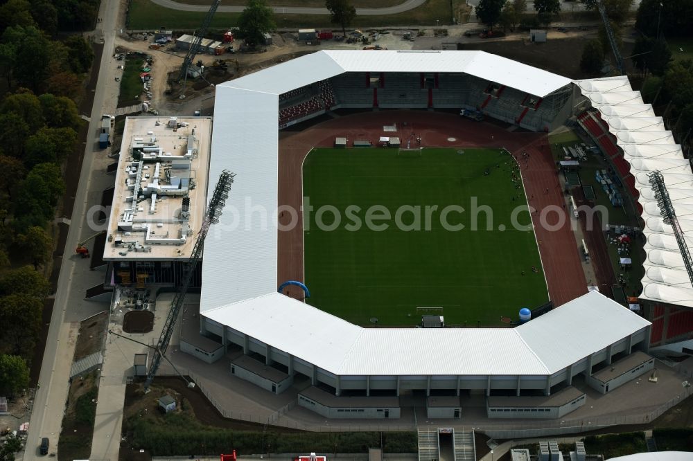 Aerial photograph Erfurt - Site for the reconstruction of the Arena stadium Steigerwaldstadion in Erfurt in Thuringia. The construction company Koester GmbH build after drafts of Architetur HPP Hentrich-Petschnigg & Partner GmbH + Co. KG a modern grandstand and sports facilities