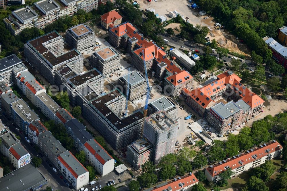 Aerial photograph Berlin - Construction for the reconstruction and expansion of the old buildings listed building on Mariendorfer Weg in the district Neukoelln in Berlin