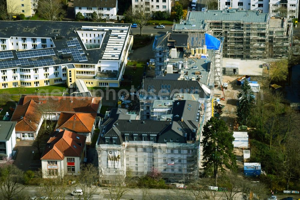 Aerial photograph Offenbach am Main - Construction site for the conversion and expansion of personal life retirement home in a multi-family residential complex with owner-occupied apartments Seerosengarten on the Hessenring in Offenbach am Main in the state Hesse, Germany