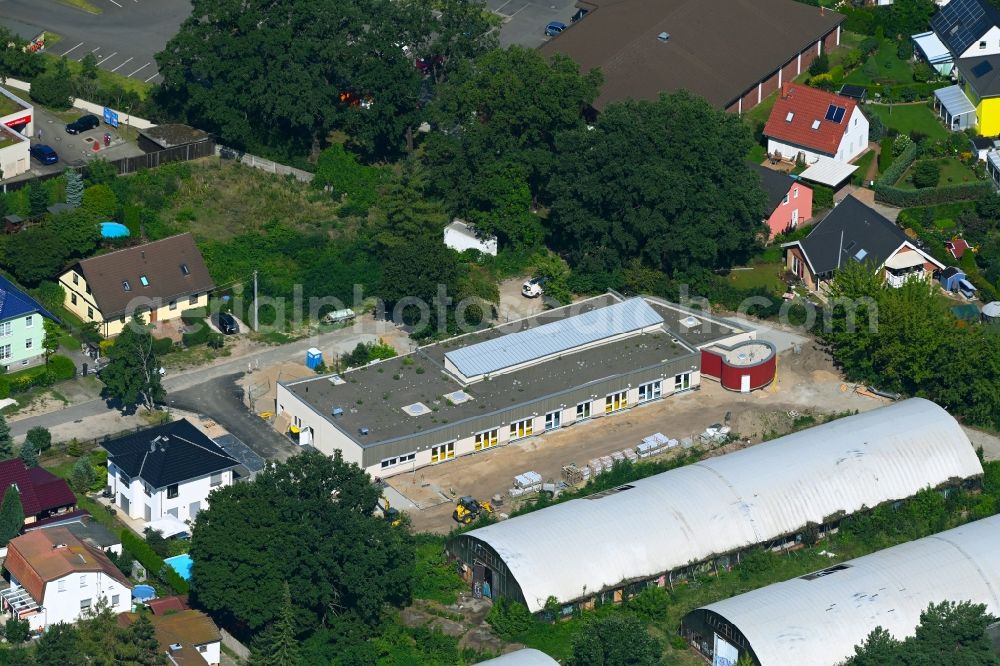 Aerial image Berlin - New construction site for the construction of a kindergarten building and Nursery school Traumzauberhaus in the district Kaulsdorf in Berlin, Germany