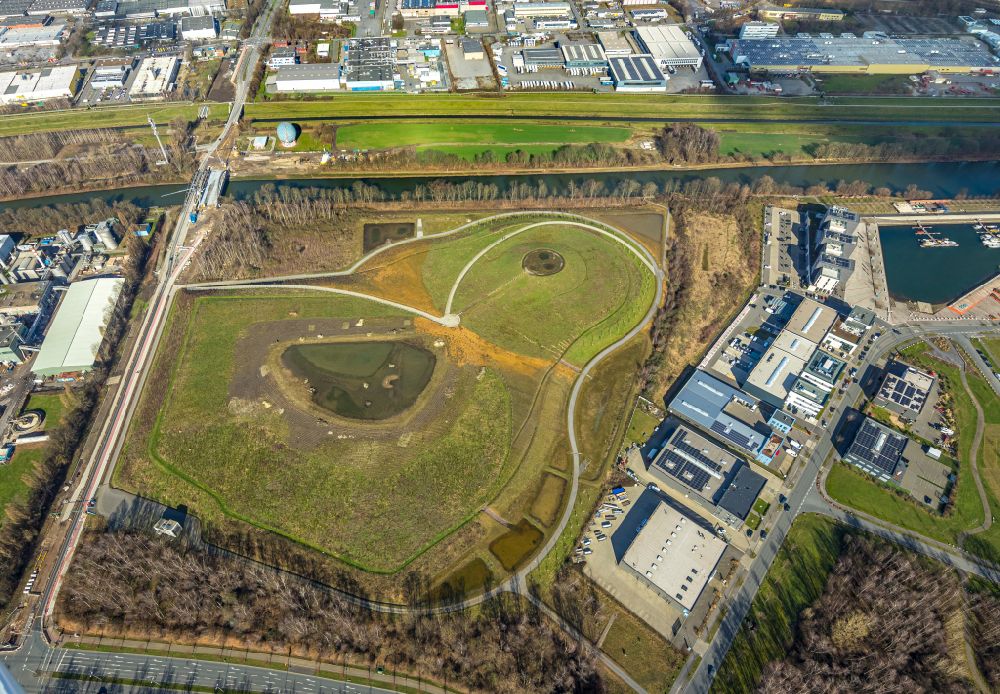 Aerial photograph Gelsenkirchen - Building site for the construction and layout of a new park with paths and green areas in Gelsenkirchen at Ruhrgebiet in the state North Rhine-Westphalia, Germany