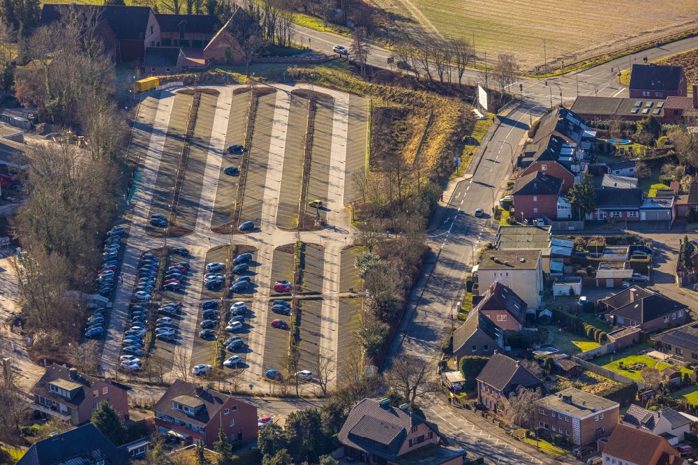 Aerial image Hamm - Construction site for the expansion, renovation and modernization on the premises of the hospital St. Barbara-Klinik Hamm-Heessen GmbH Department of Urology at the Heessener Wald in the district Heessen in Hamm in the Ruhr area in the state North Rhine-Westphalia, Germany
