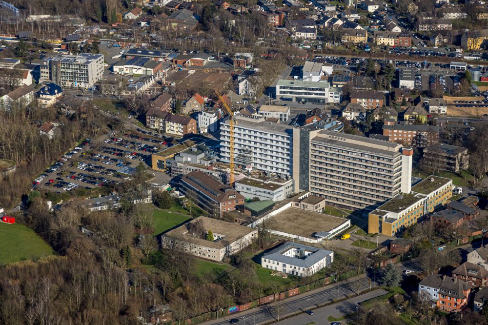 Aerial image Lünen - Construction site for the renovation of a building on the clinic premises of the hospital St. Marien Hospital on street Altstadtstrasse in Luenen at Ruhrgebiet in the state North Rhine-Westphalia, Germany