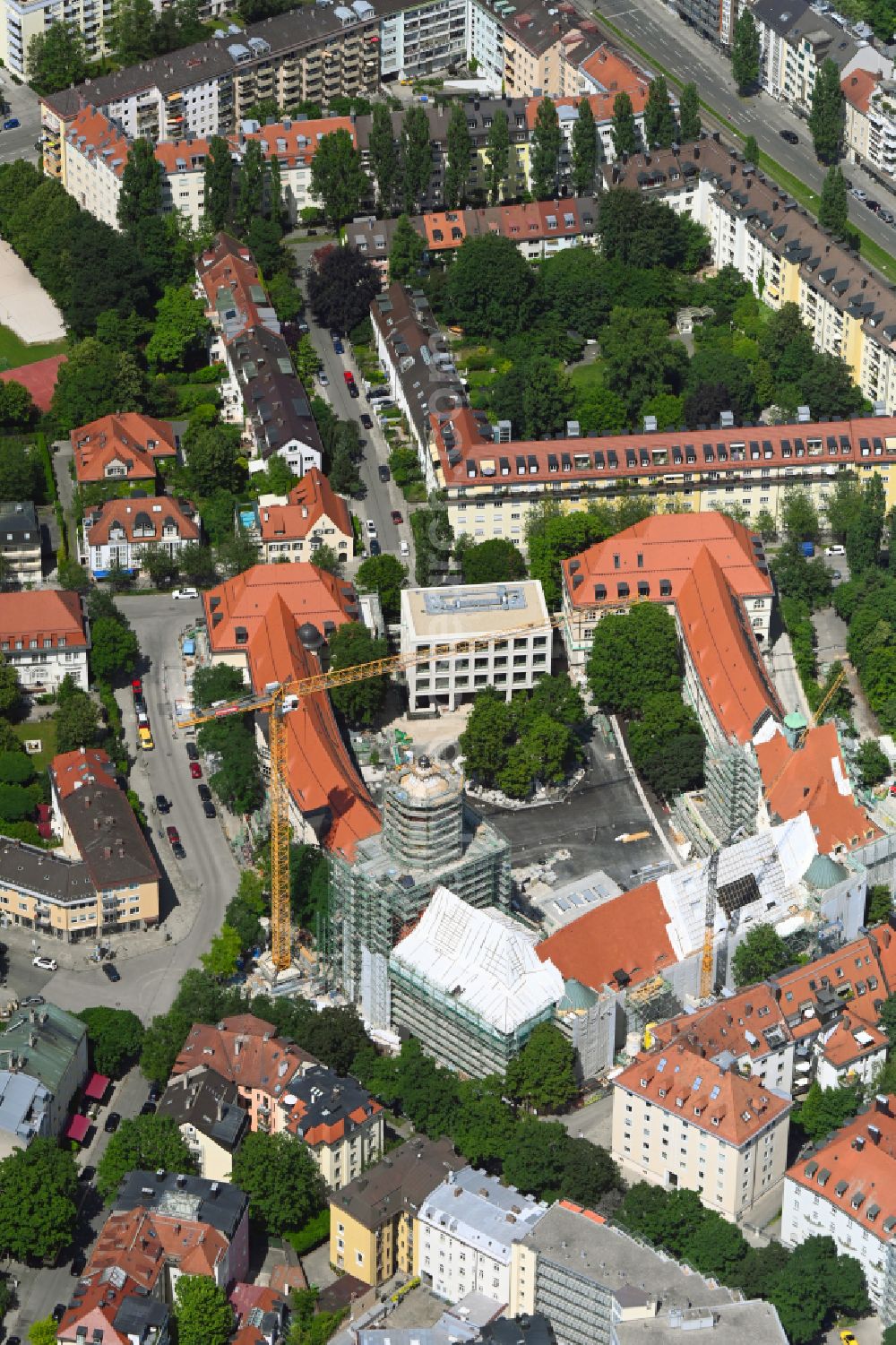 Aerial image München - Construction for the reconstruction of Staatl. Maximiliansgymnasium Muenchen on Karl-Theodor-Strasse in Munich in the state Bavaria, Germany