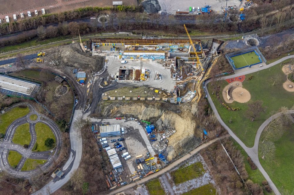 Aerial image Essen - Construction site with earthworks and landfills for the laying of pipelines for the sewer on Berne in Nordpark in Essen at Ruhrgebiet in the state North Rhine-Westphalia, Germany