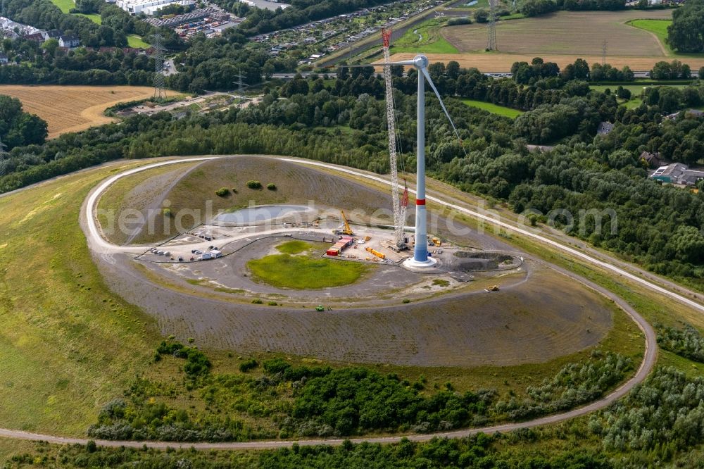 Gladbeck from above - Construction site for wind turbine installation on the overburden dump hill of the Mottbruchhalde in Gladbeck at Ruhrgebiet in the state North Rhine-Westphalia, Germany