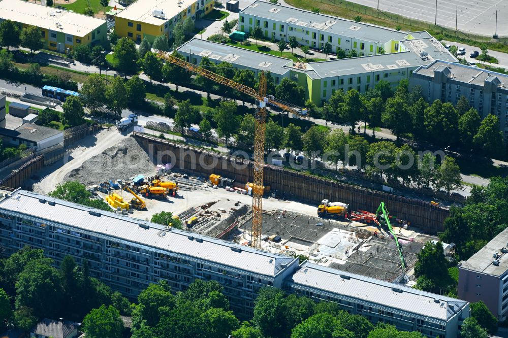 München from above - Construction site for City Quarters Building Zschokke quarter of the project Laim-Westend on Zschokkestrasse - Wilhelm-Riehl-Strasse in the district Laim in Munich in the state Bavaria, Germany
