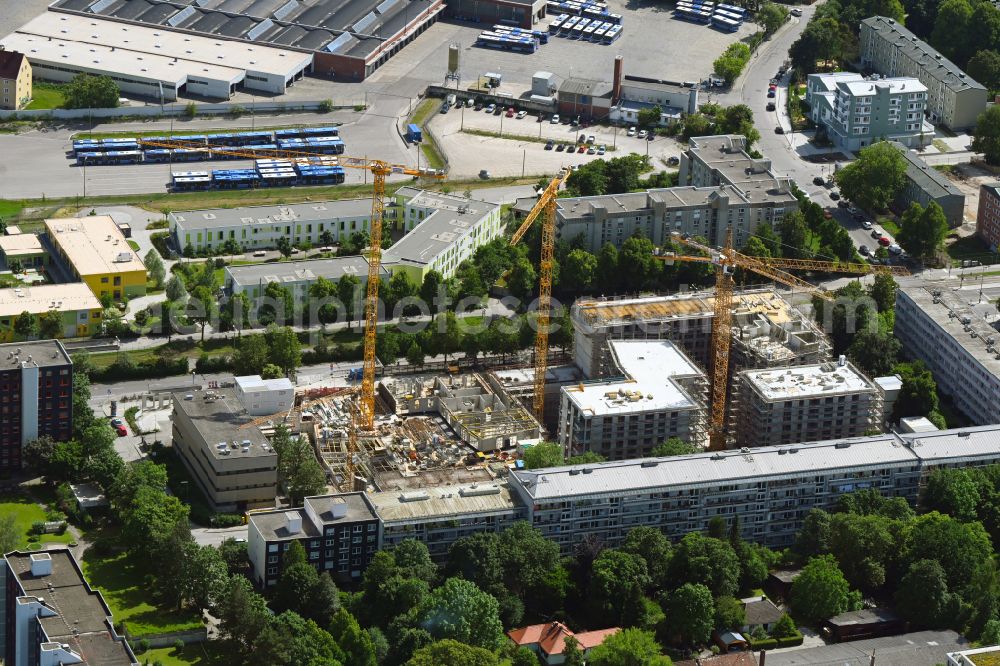Aerial photograph München - Construction site for City Quarters Building Zschokke quarter of the project Laim-Westend on Zschokkestrasse - Wilhelm-Riehl-Strasse in the district Laim in Munich in the state Bavaria, Germany