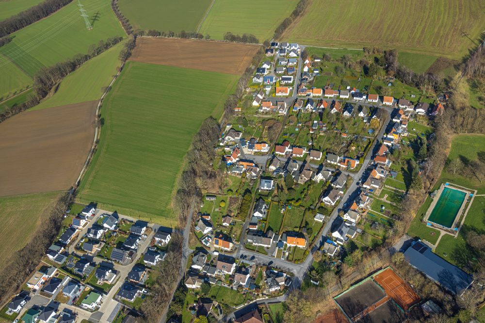 Aerial photograph Fröndenberg/Ruhr - Construction sites for new construction residential area of detached housing estate Gosemark in the district Dellwig in Froendenberg/Ruhr in the state North Rhine-Westphalia, Germany