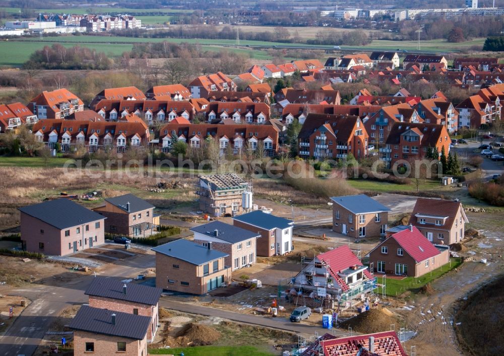 Aerial photograph Schwerin - Construction sites for new construction residential area of detached housing estate in the district Friedrichsthal in Schwerin in the state Mecklenburg - Western Pomerania, Germany