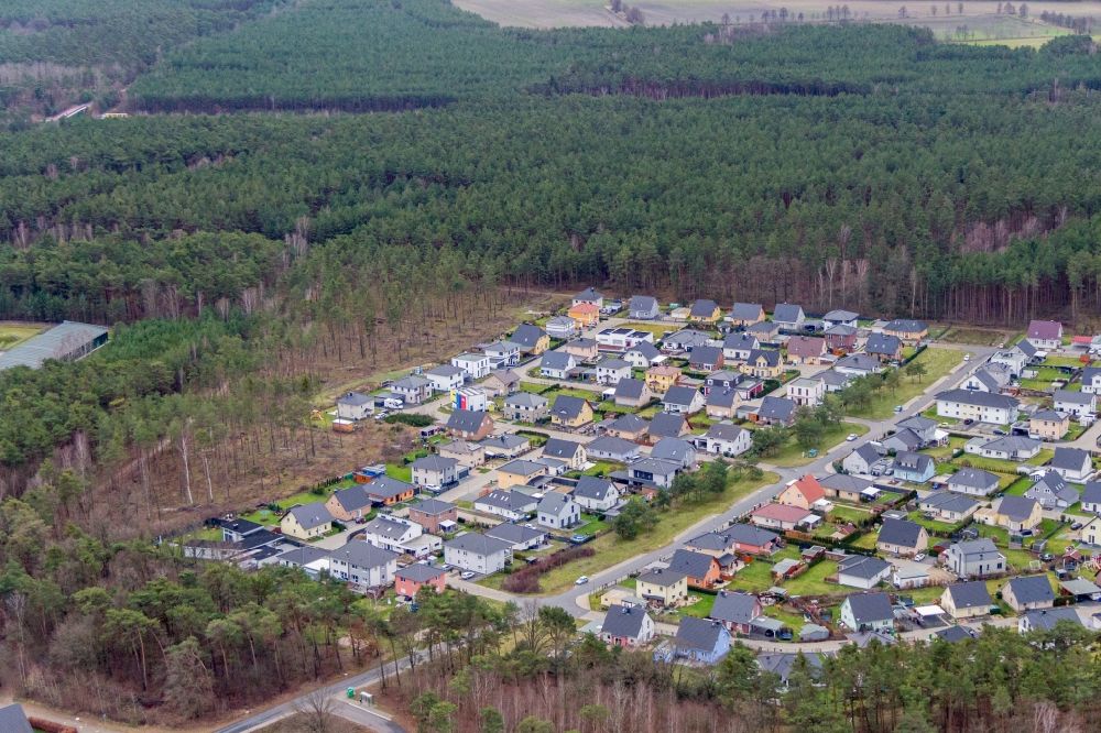 Ludwigsfelde from above - Construction sites for new construction residential area of detached housing estate Waldsiedlung Rouseaupark in Ludwigsfelde in the state Brandenburg
